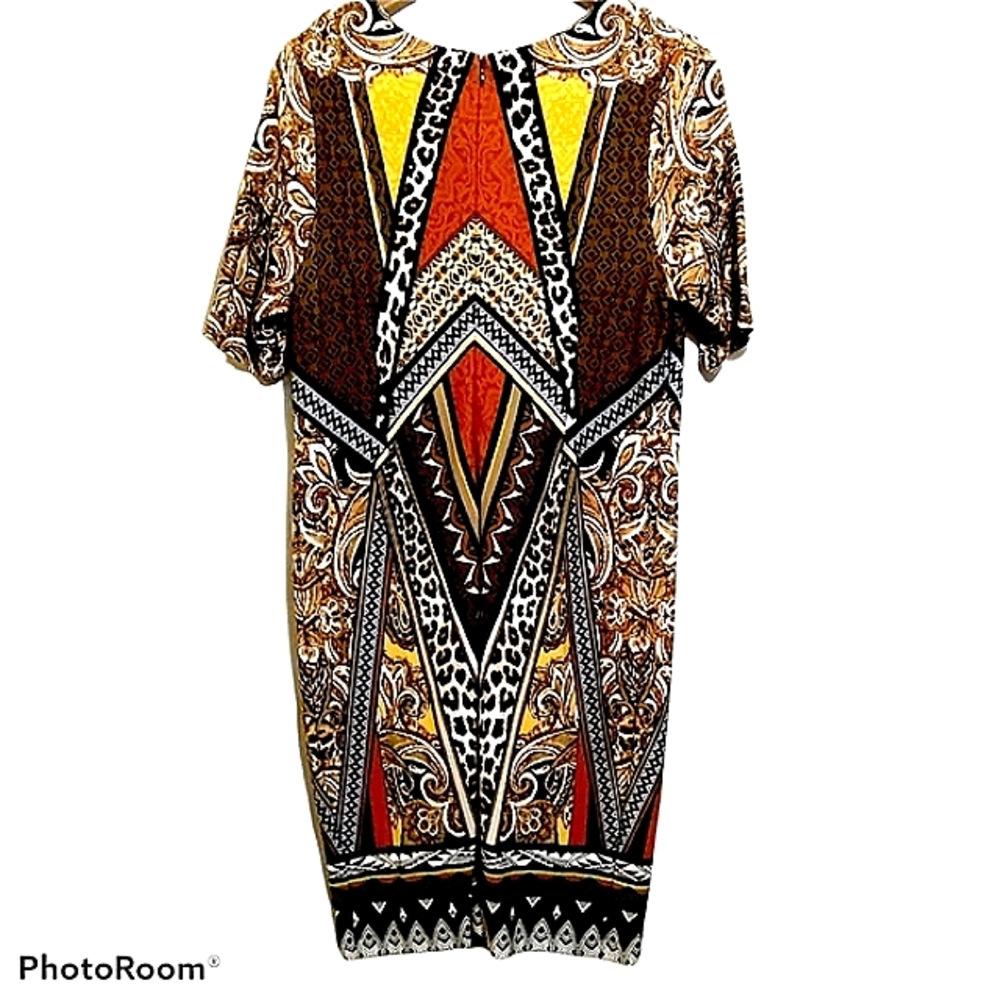 CHICO'S CASUAL SHEATH DRESS IN BOLD MIXED PATTERN SZ L (SZ 14 APPROX)